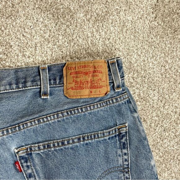 Levi’s 550 short    - Picture 2 of 7